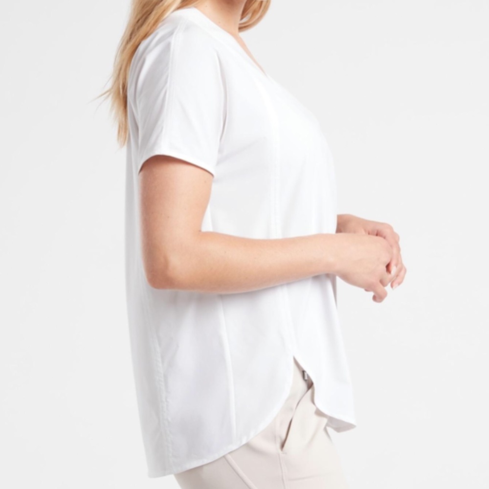 Athleta White Short Sleeved Women’s XL Shirt